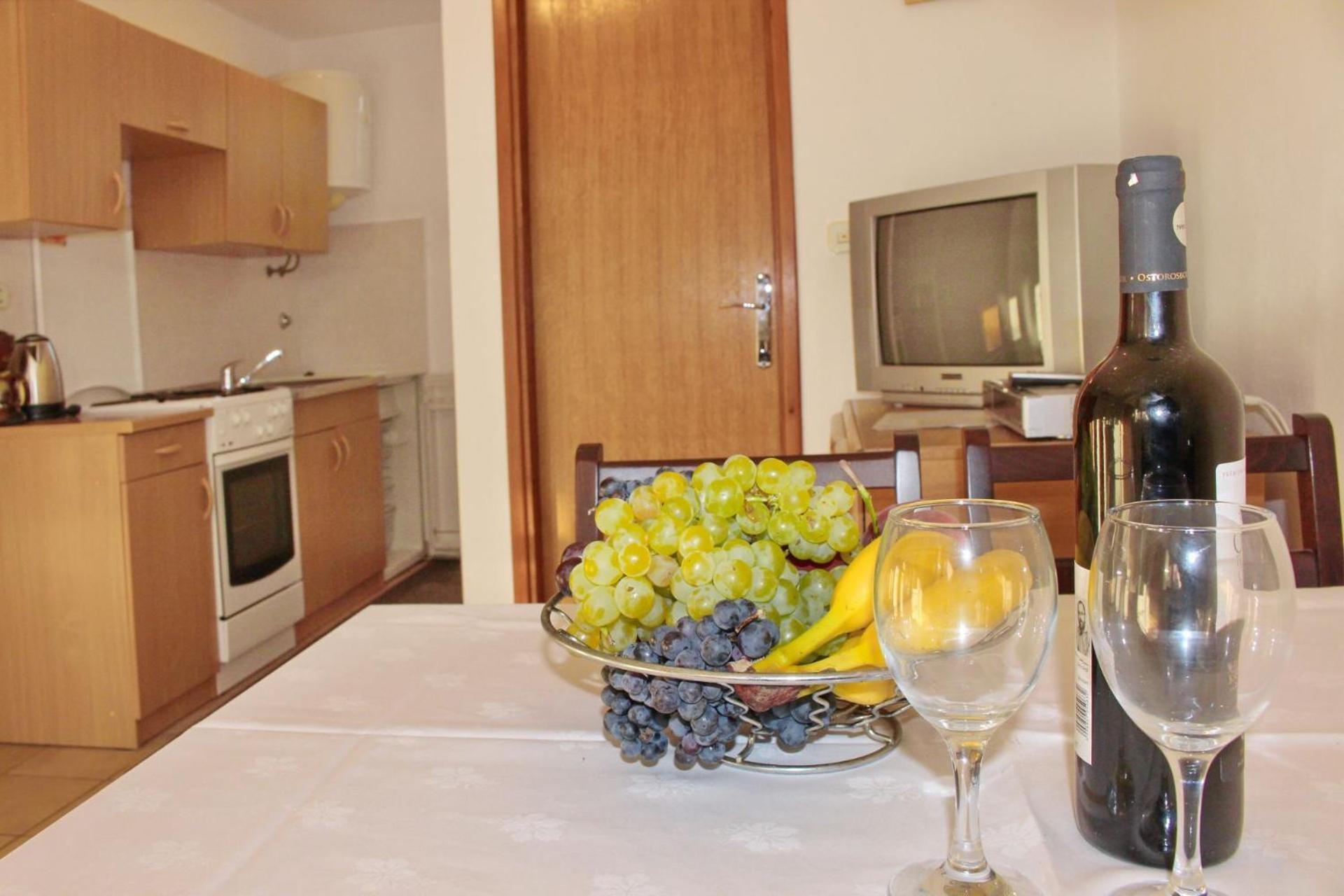 Apartments Remi Нін Екстер'єр фото